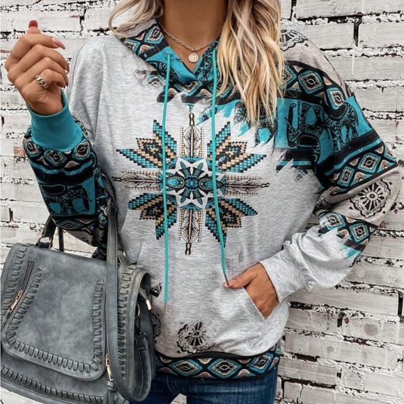 🌵Turquoise Aztec Tribal Print Kangaroo Pocket Drawstring Hoodie - Picture 7 of 10